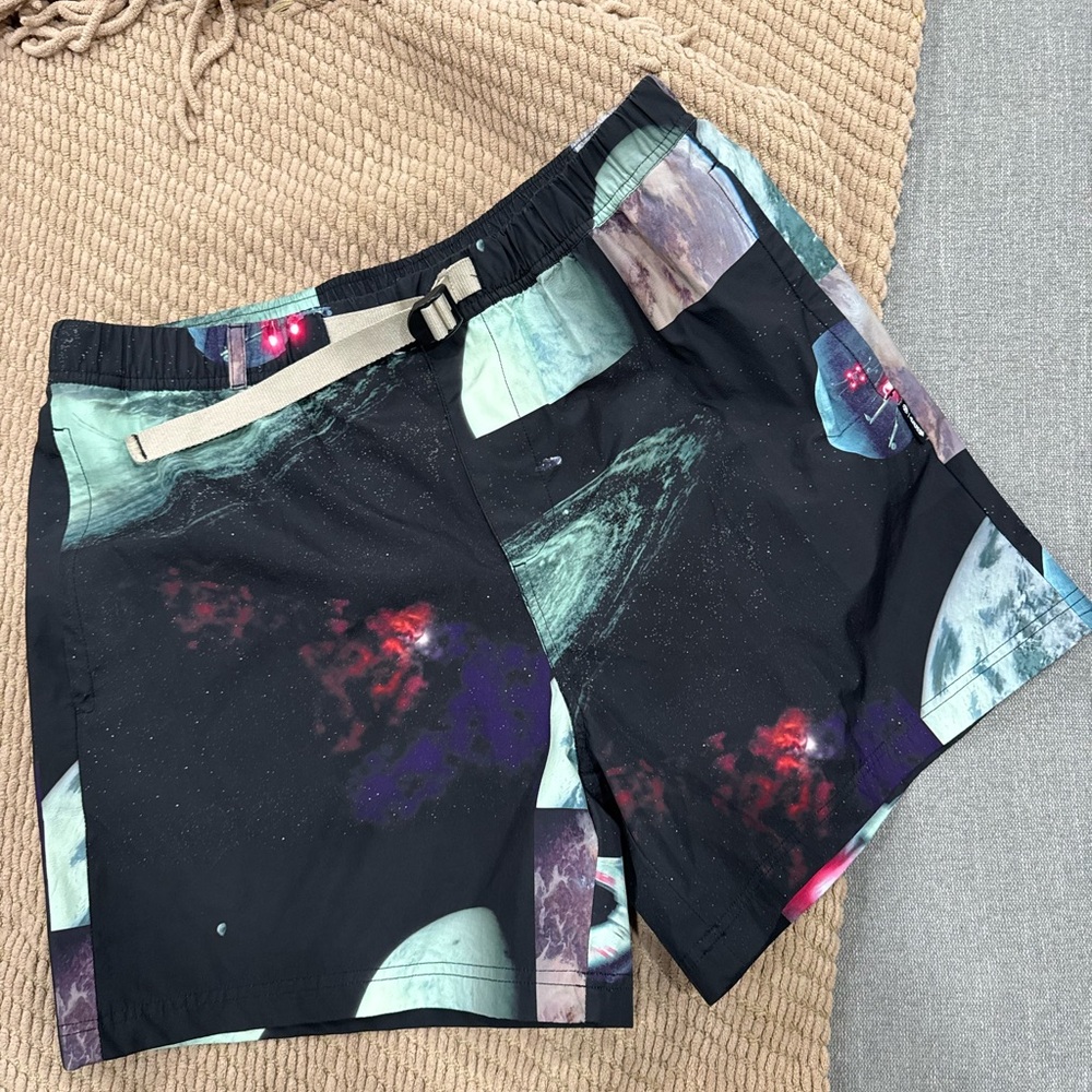 Element x Star Wars Board Shorts – Men’s Medium – Galactic Print Disney‎
